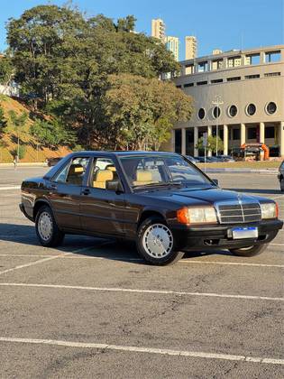 MERCEDES-BENZ 190 E 1.8 SEDAN 8V GASOLINA 4P MANUAL MERCEDES-BENZ 190 E 1.8 SEDAN 8V GASOLINA 4P MANUAL